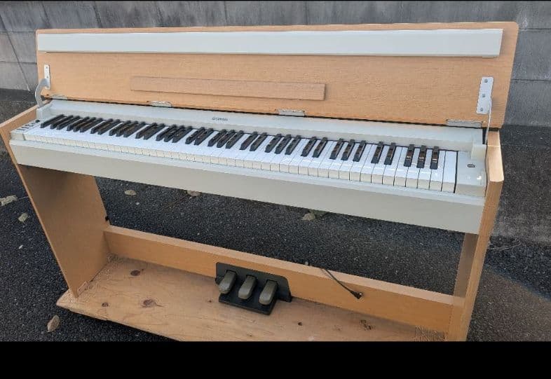 送料込み YAMAHA ARIUS 電子ピアノ YDP-S30C 2007年製