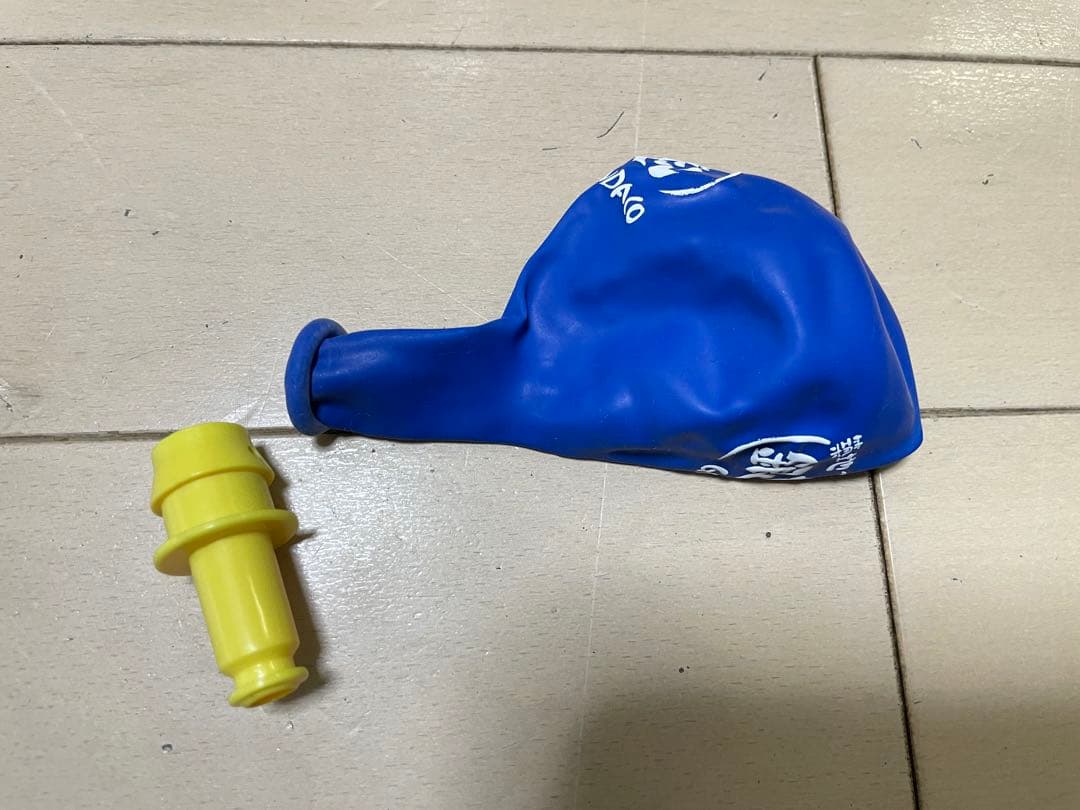 k*a様 クレヨンしんちゃん ドキがムネムネ とべとべバルーン