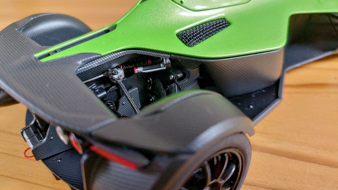 1/18　ミニカー　オートアート　BAC　MONO　AUTOart　ロータス