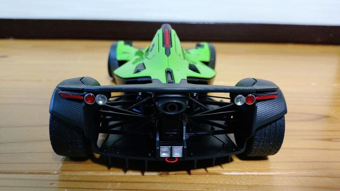 1/18　ミニカー　オートアート　BAC　MONO　AUTOart　ロータス