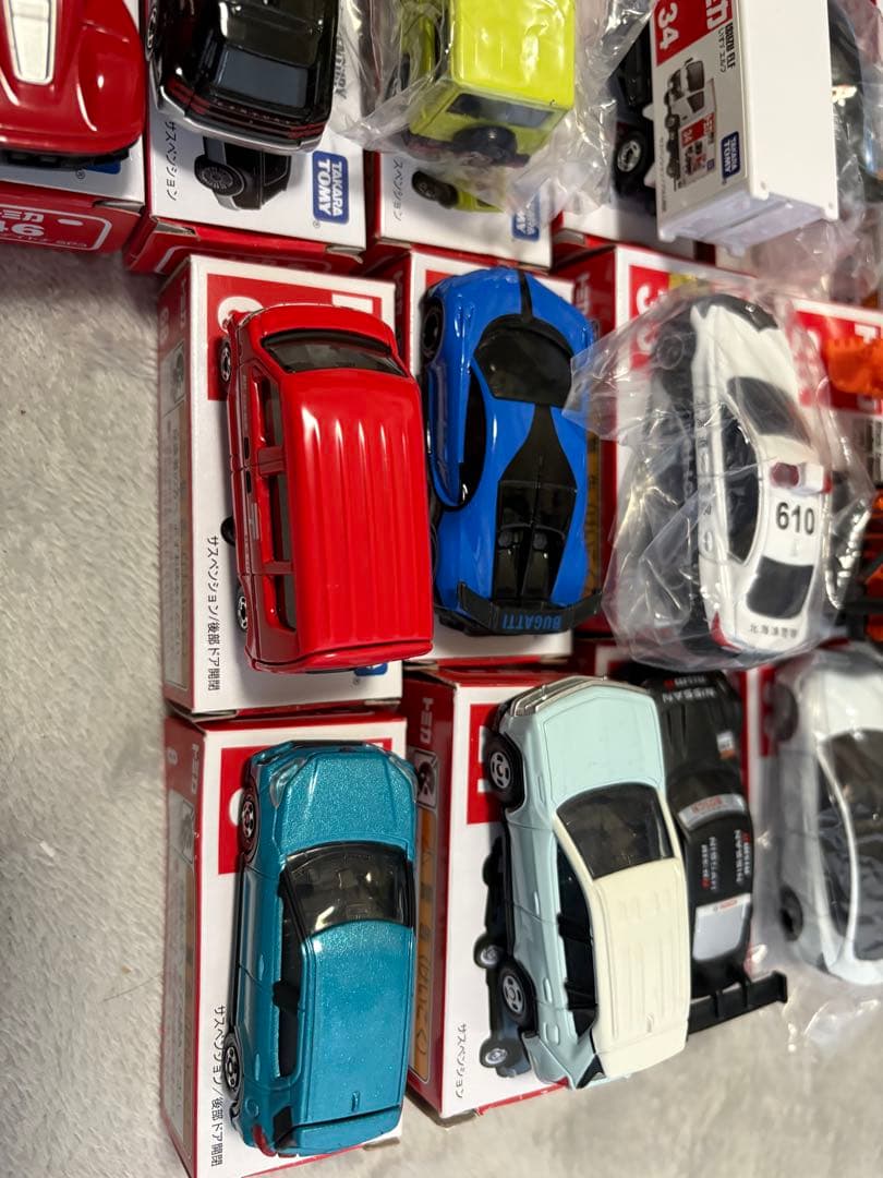 トミカ　42台　まとめ売り