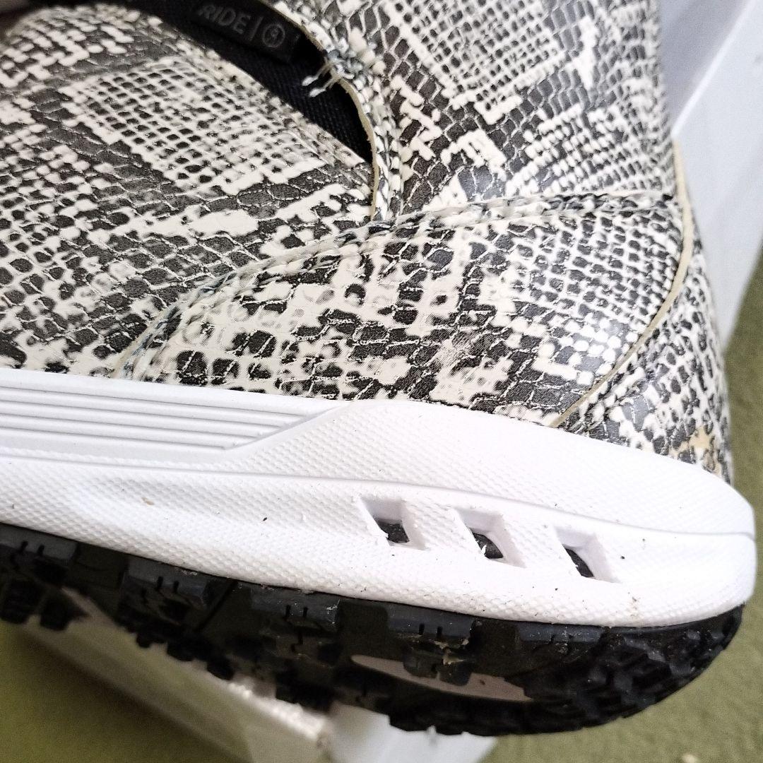 【新古品】RIDE スノーボード ブーツ ヘビ柄 23 レディース