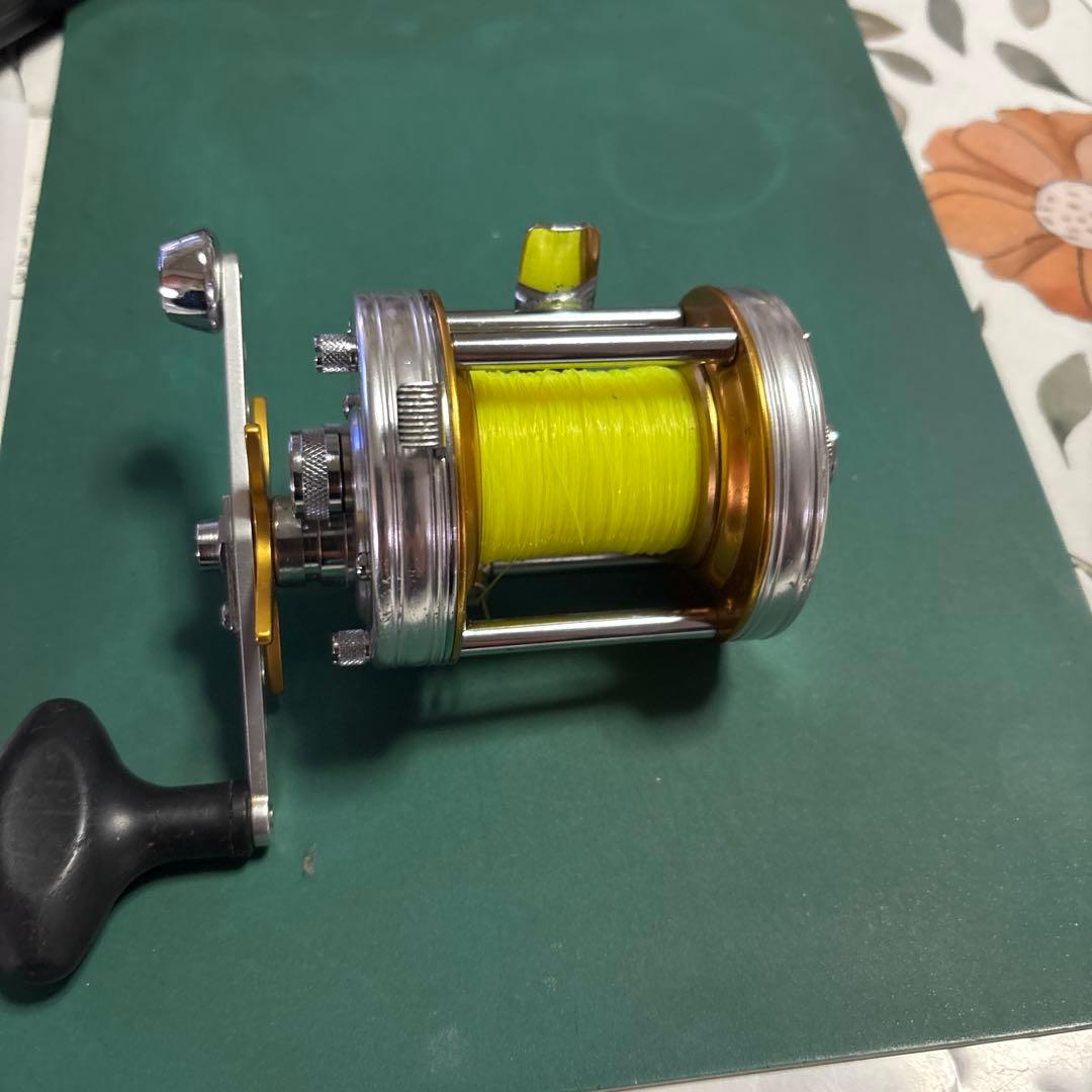 ABU 6500C ROCKET 両軸リール