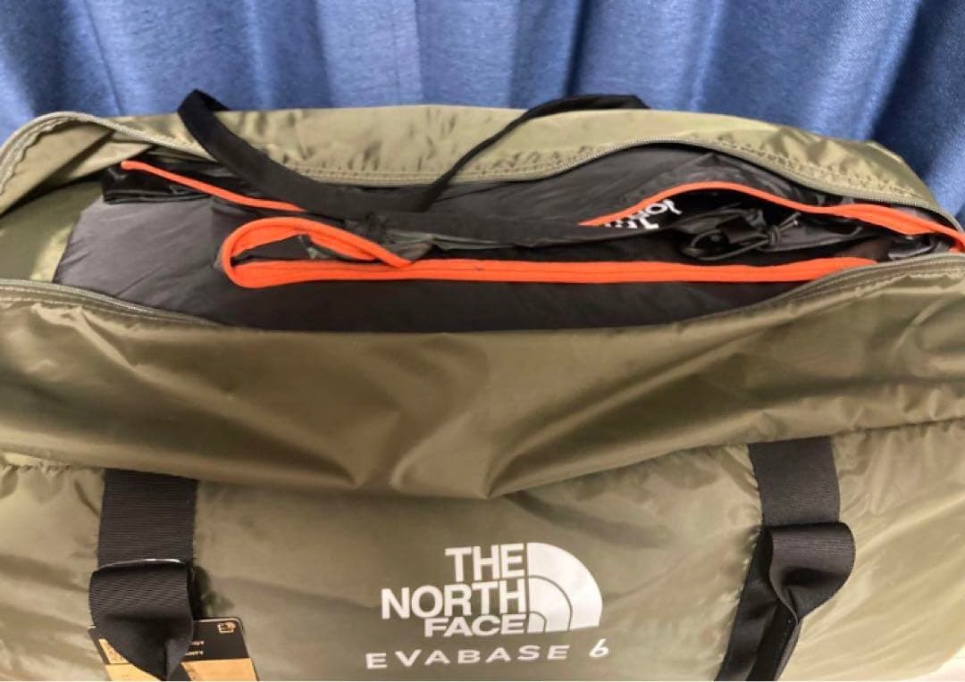 新品未使用　ノースフェイス　エヴァベース6 ニュートングリーン