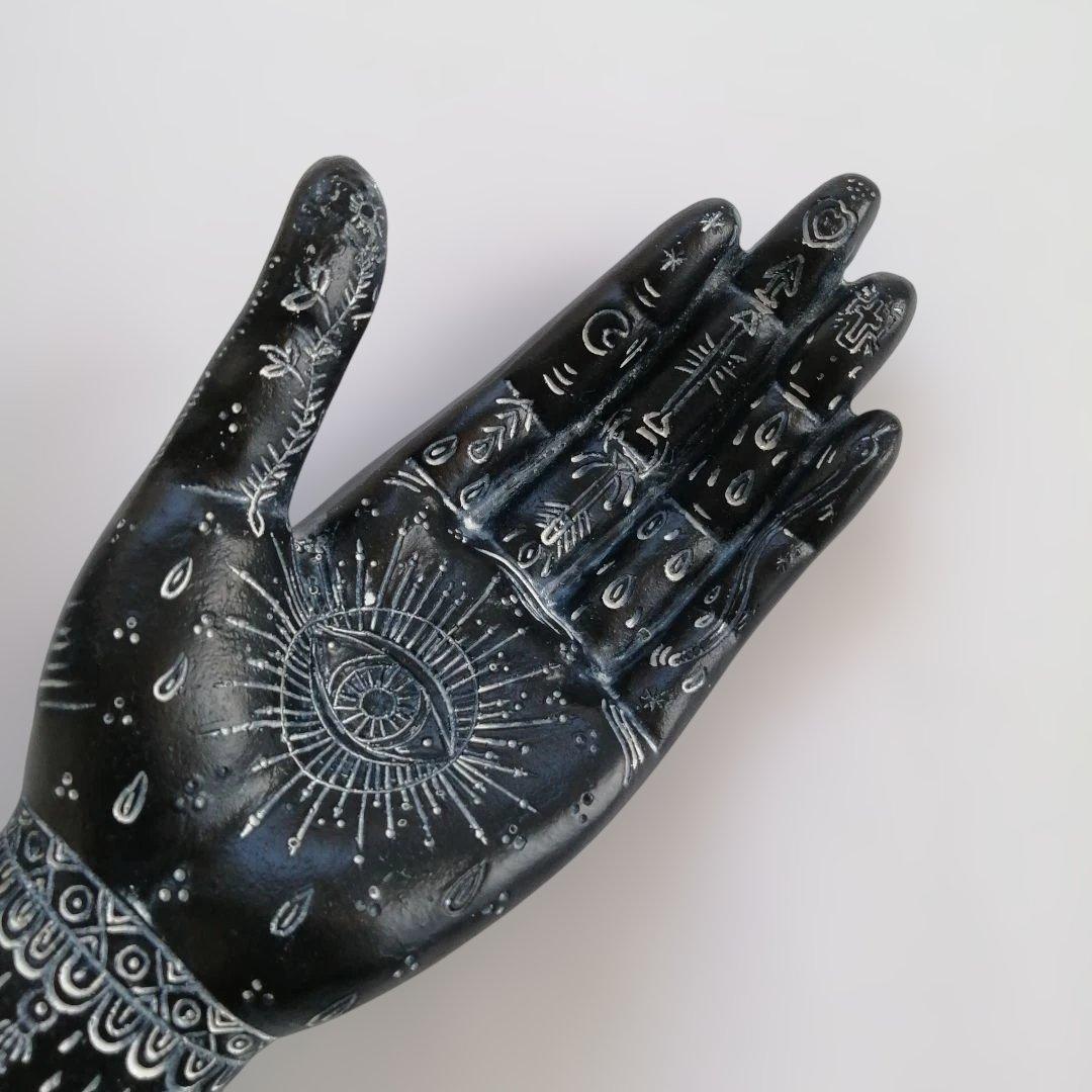 黒い手の置物 ハンドオブジェ