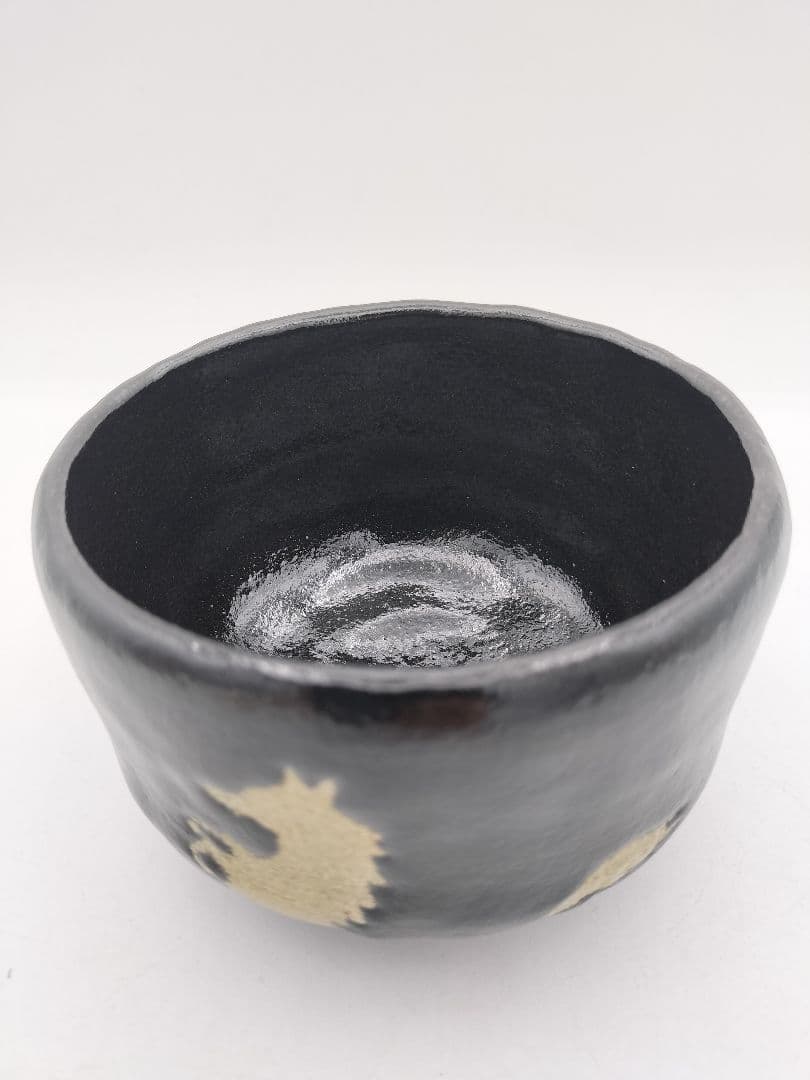c048【新品・未使用】茶碗 黒楽 跳馬 松楽窯 紙箱 茶道具