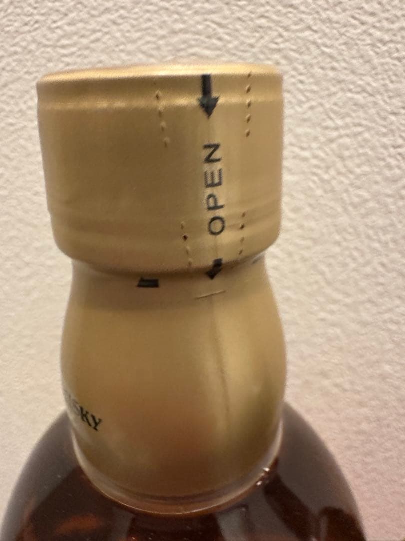 ウッドフォードリザーブ750mlとニッカウイスキー700mlセット