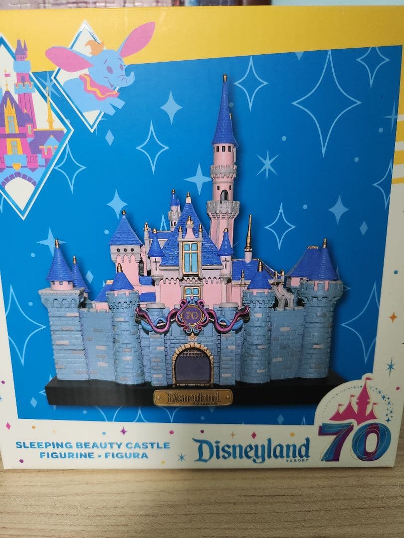 カリフォルニアディズニーランド 70周年　城　フィギュア