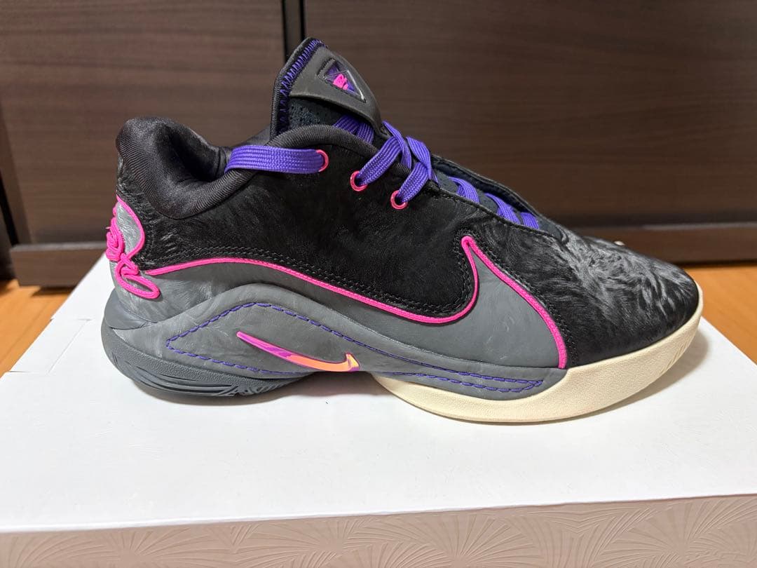 シューズ(男性用) Nike Lebron XXII EP 26.0