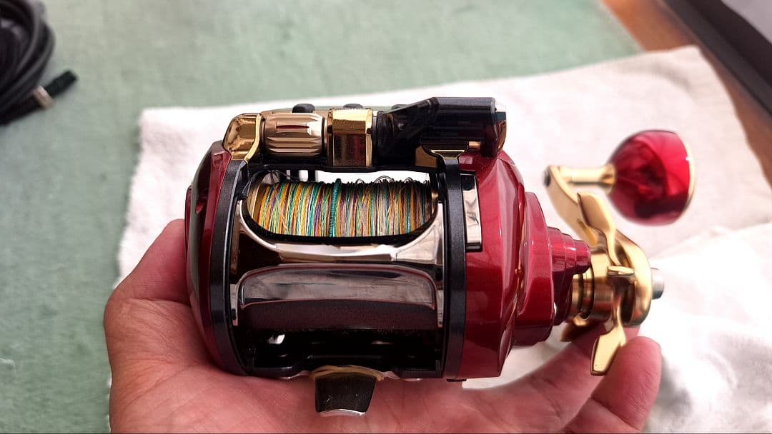 DAIWA SEABORG 600MJ 電動リール