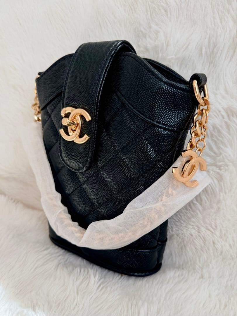 向日葵　22日のみ　CHANEL ノベルティ　キルティング　 ハンドバッグ