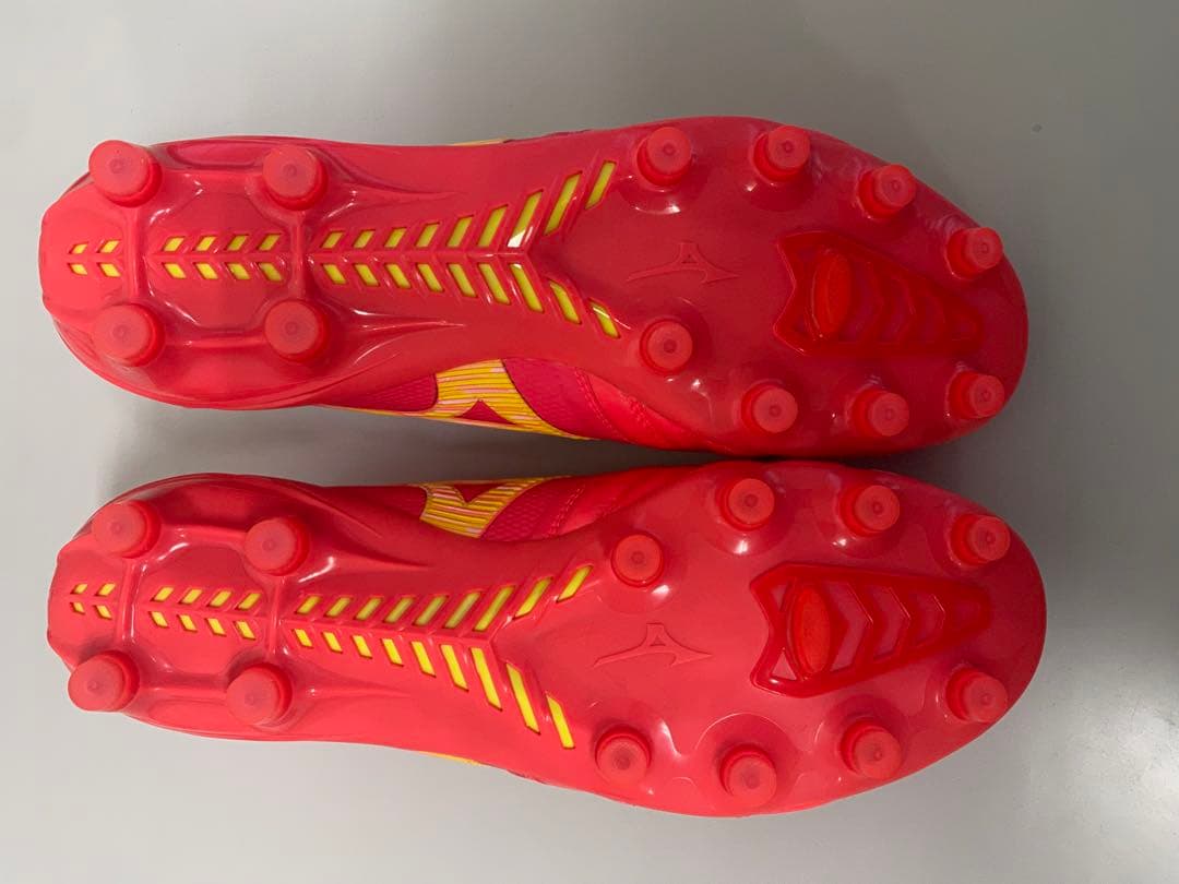 モレリアネオ4βJapanレッド/イエロー