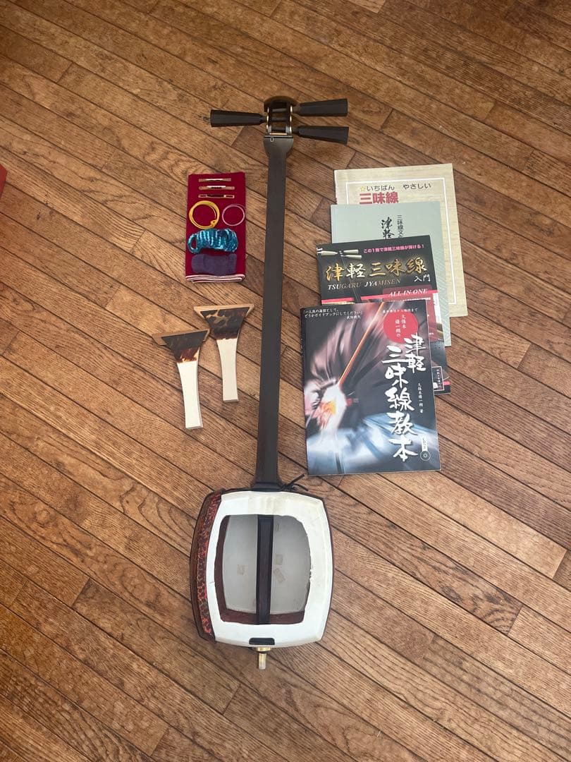 津軽三味線本体と付属品セット