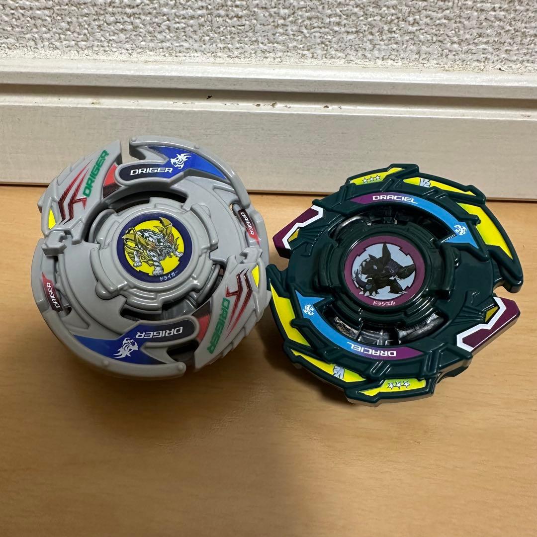 B-00 爆転シュート ベイブレード 2023 V2セット　　箱無し特価