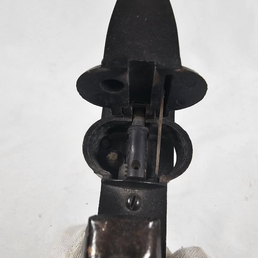 ヴィンテージ ピストル型 卓上小物 2点 ジャンク 修理・置物用