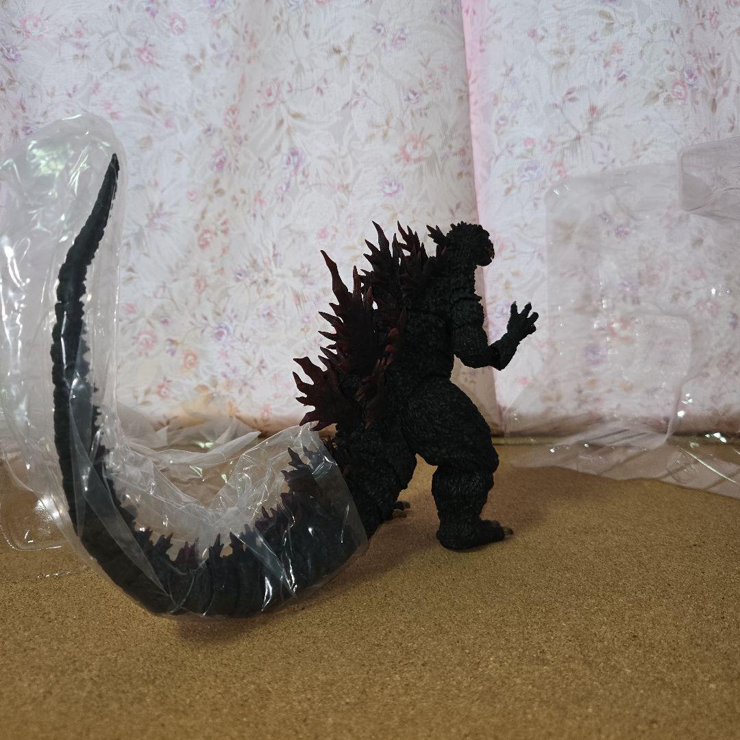 S.H.MonsterArts ゴジラ 2000 ゴジラxメガギラス