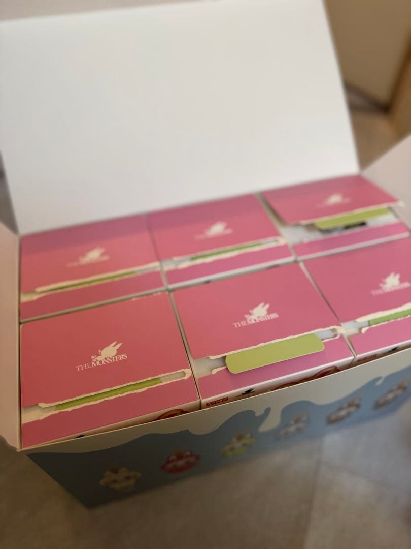 Big into Energy EXCITING MACARON ラブブ 1箱