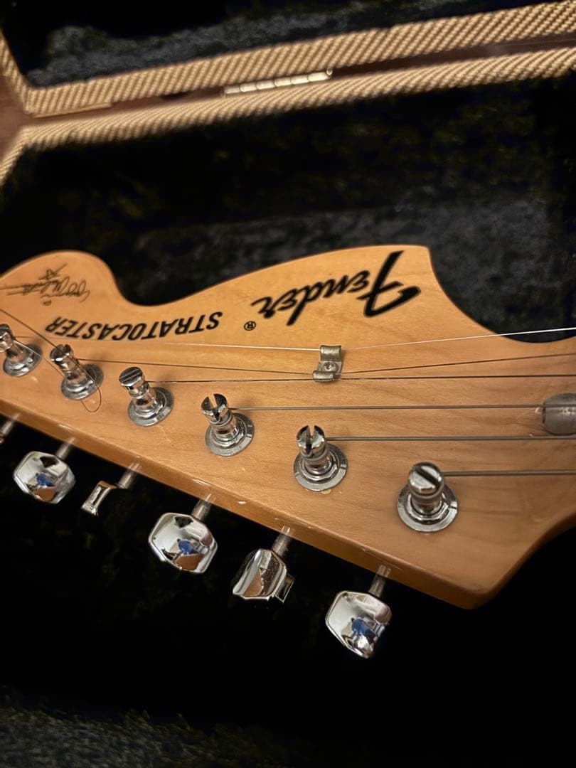 Fender Japan ST71-140 イングヴェイシグネーチャーモデル