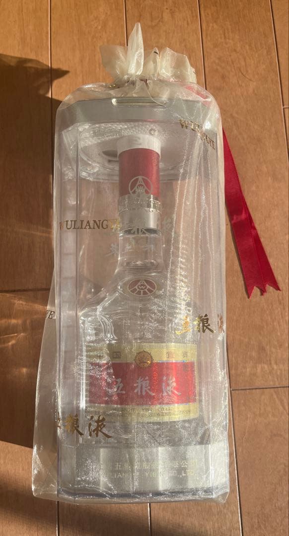 五粮液 500ml 白酒 ギフトボックス入り
