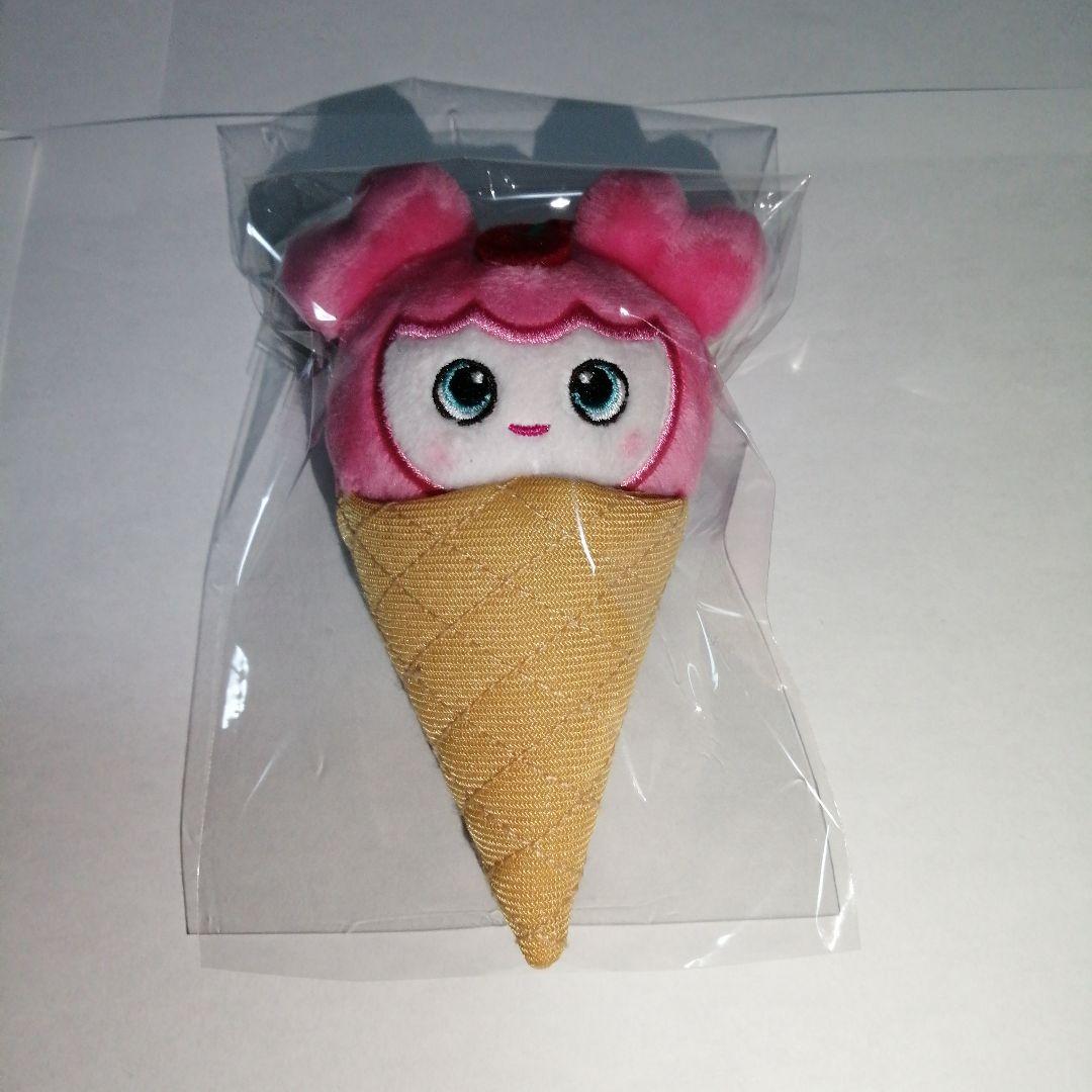 TWICE BABY LOVELYS アイスぬいぐるみバッチ モモ モブリー