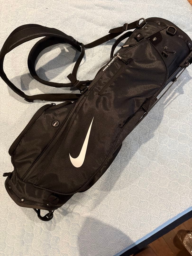 ナイキ　スタンドキャディバック　ブラック