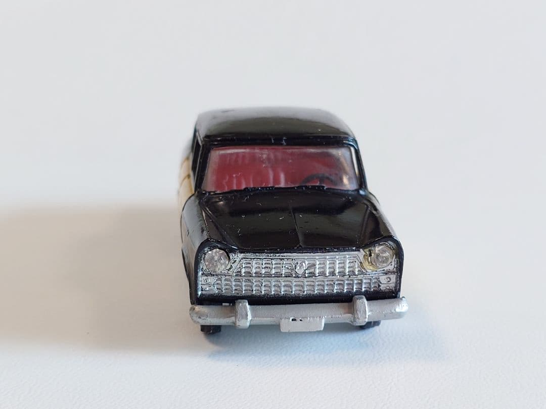 ミニカー Dalia Solido NO.8 SEAT 1500 NO.9 RENAULT