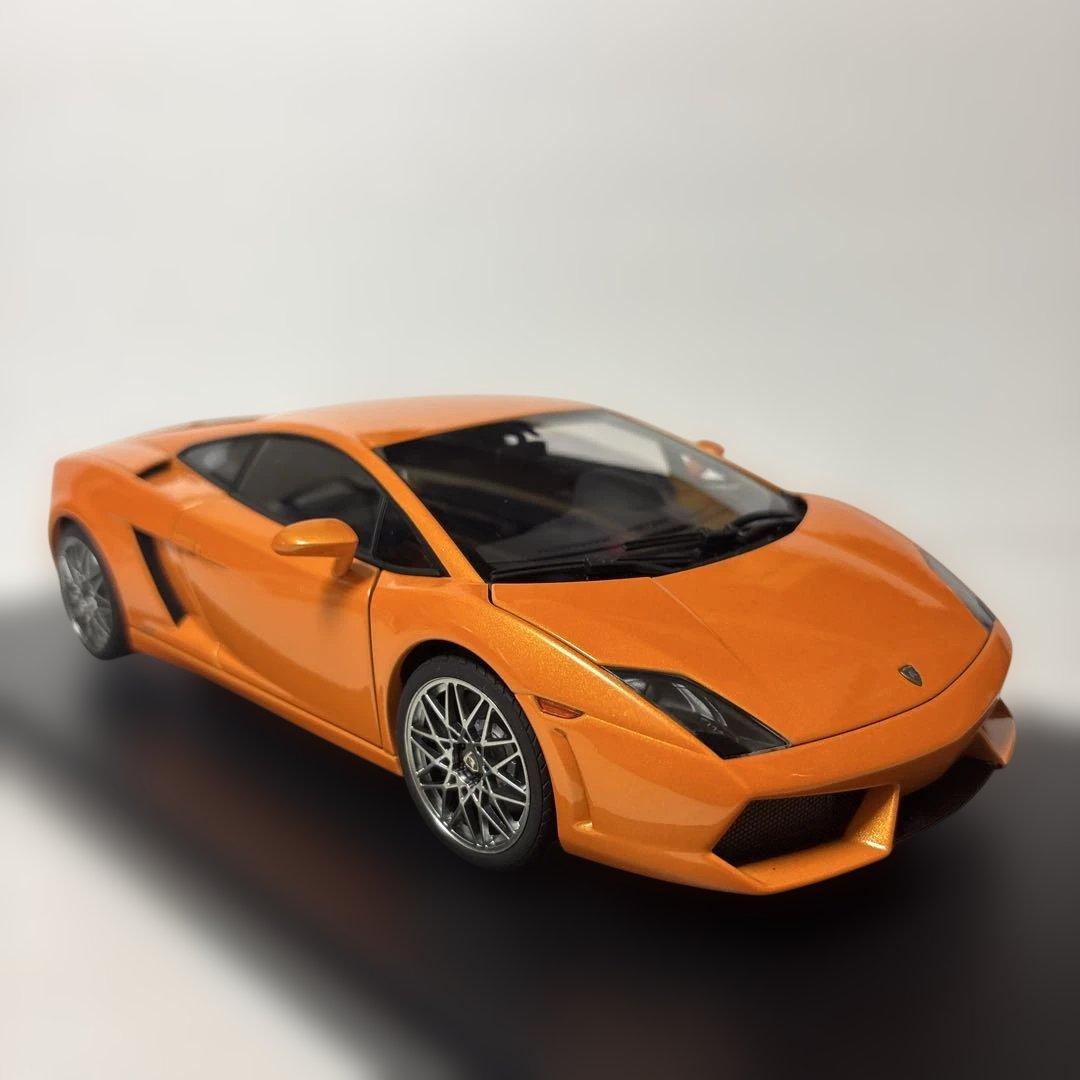 ミニカー LAMBORGHINI GALLARDO LP560-4