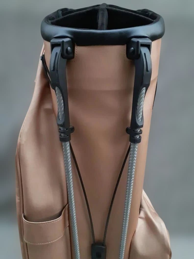 希少カラー　美品　ベゼル　キャディバッグ　VESSEL PLAYER 3.0