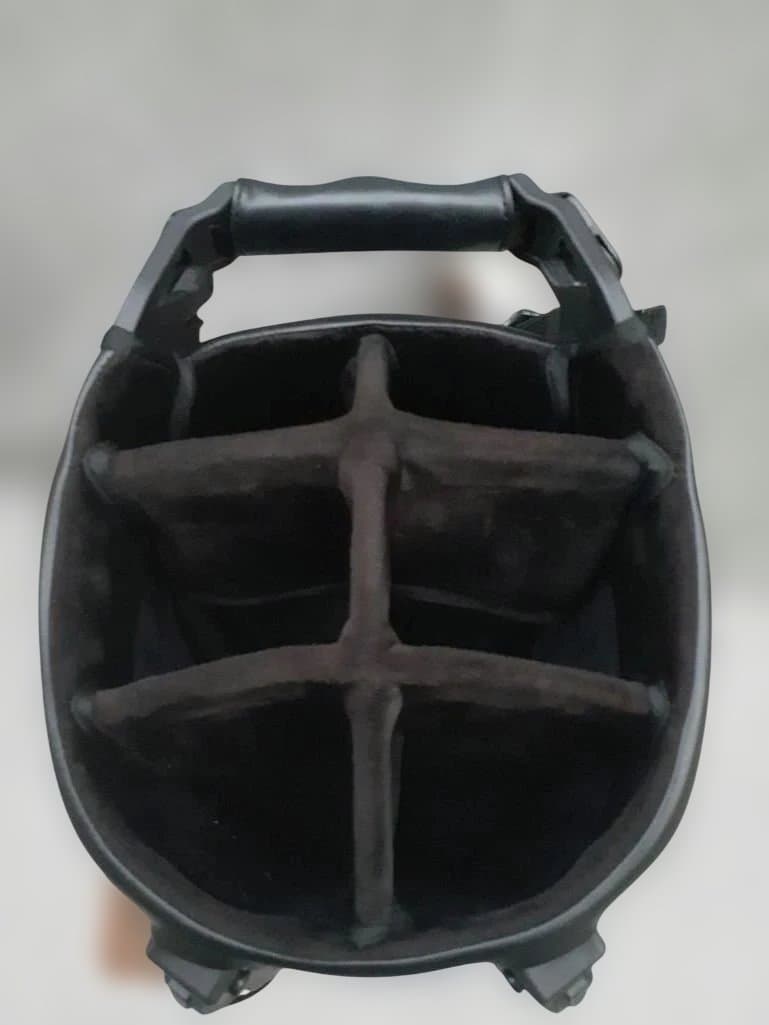 希少カラー　美品　ベゼル　キャディバッグ　VESSEL PLAYER 3.0