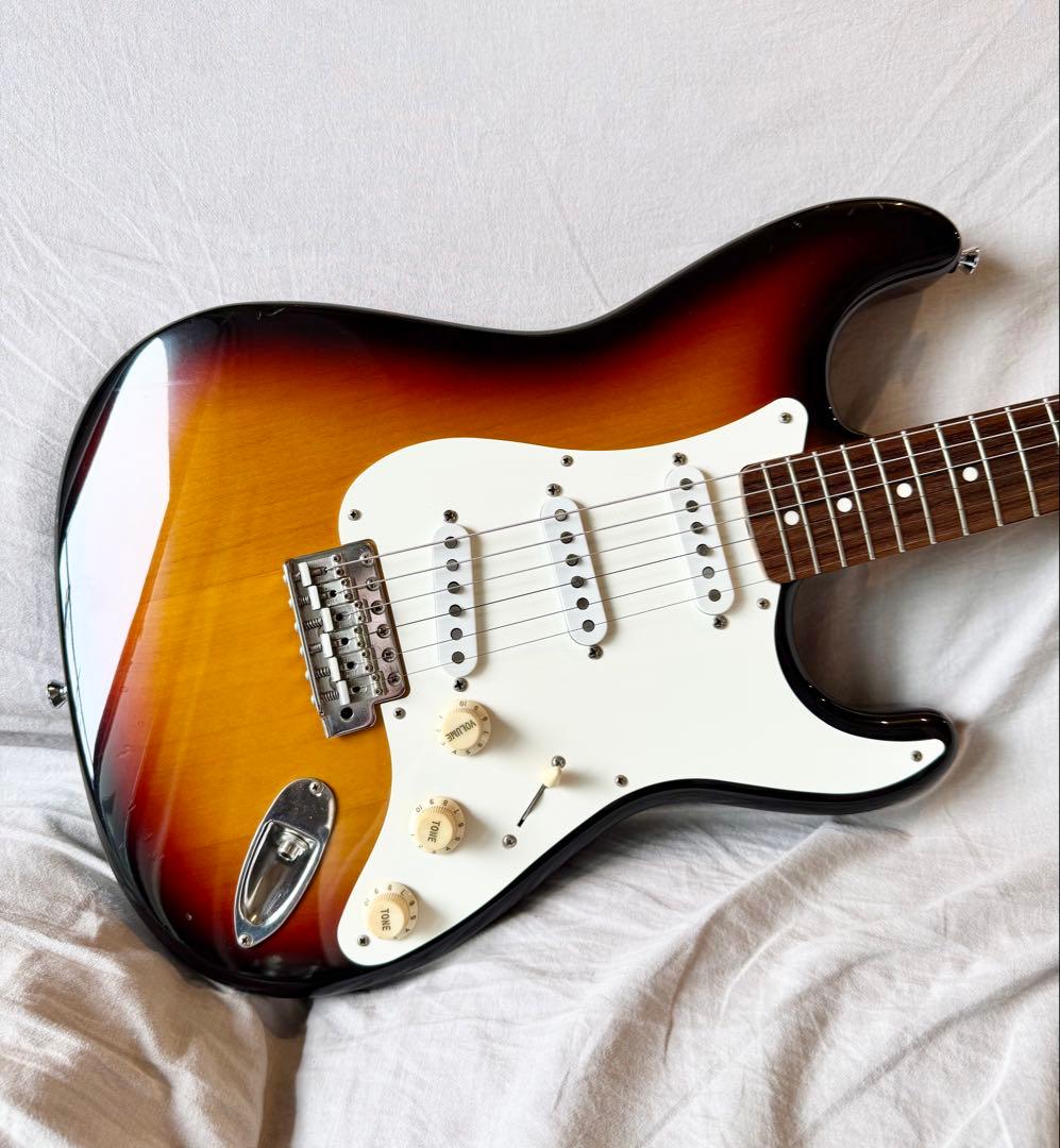 【美品】fender Japanストラトキャスター custom shop PU