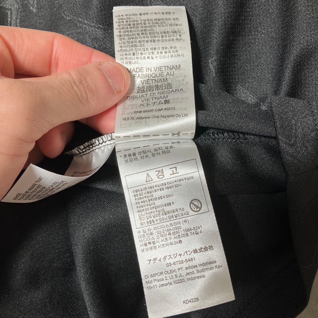 ふ*な様 マンチェスターユナイテッド 25-26 ユニフォーム 丈詰め有