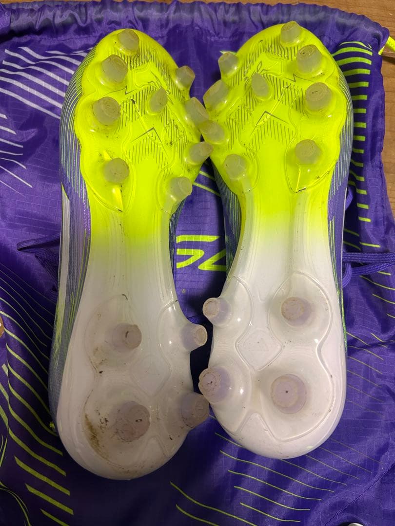 adidas F50 サッカーシューズ 紫/緑 収納袋付き 最終値下げ‼️