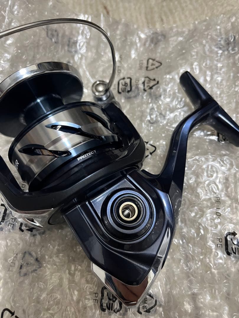 カズ　21 ツインパワー SW 14000XG SHIMANO