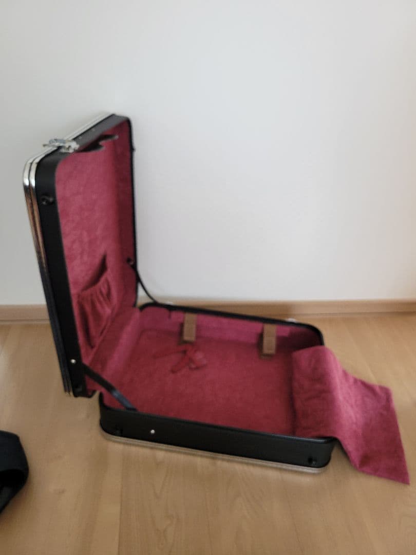 津軽三味線用 三つ折りハードケース ※三つ袋と雨よけカバーが付いてます