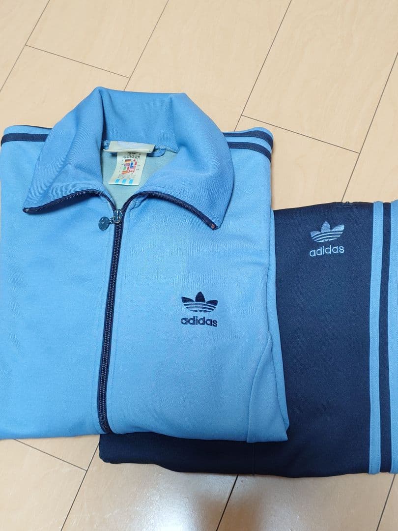 ♦大きめサイズO♦ アディダス ◆９０年代当時もののジャージ上下セット♦水色/紺
