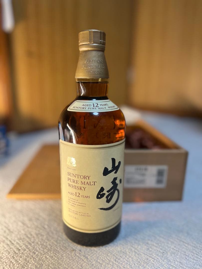 山崎 12年 ピュアモルトウイスキー 木箱入り