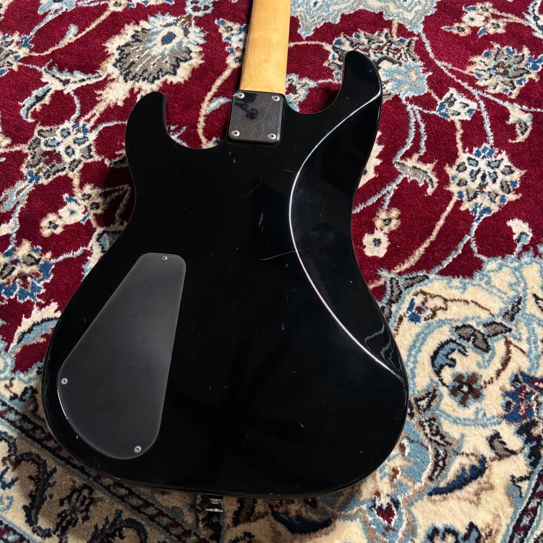 【レア】CHARVEL by JACKSON エレキベース　PJタイプ　ブラック