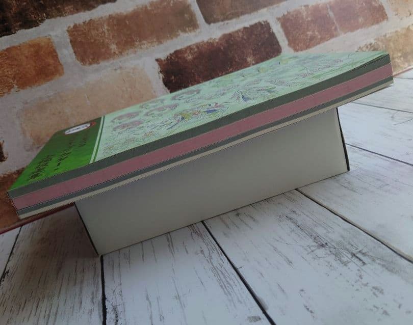 TVアニメ 鬼滅の刃 美術資料集 キャラクター小物設定集　みにきゃら集 壱