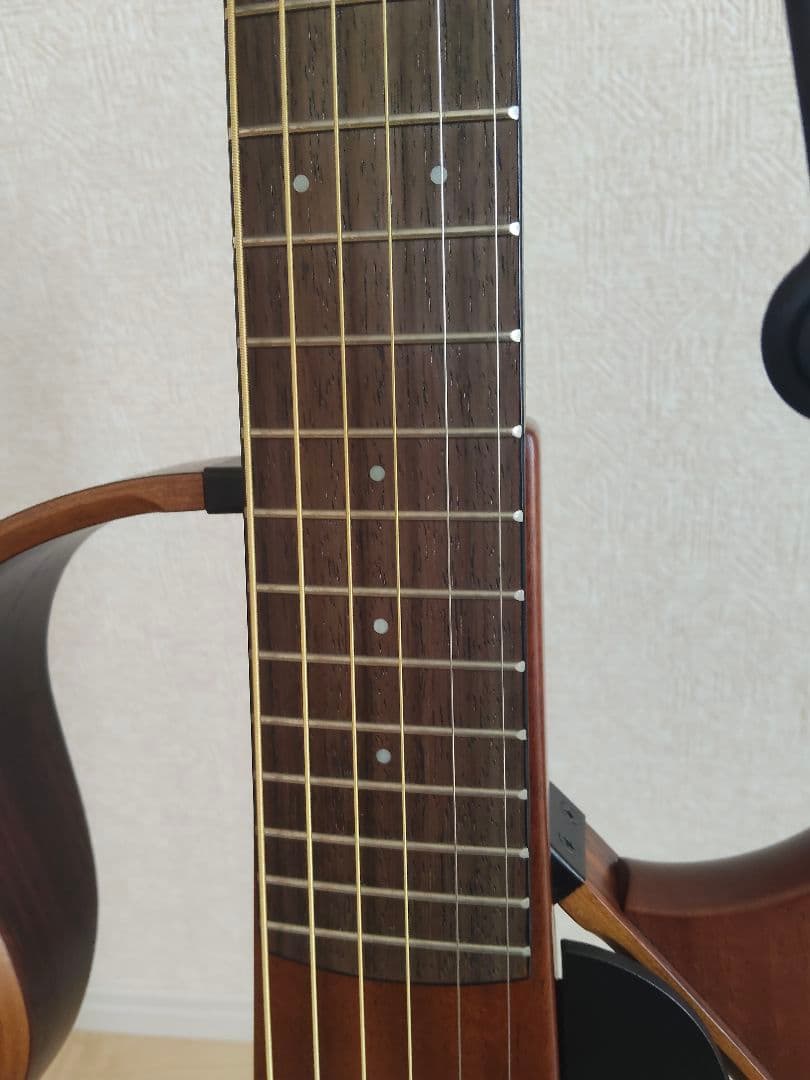 YAMAHAサイレントギター SLG200