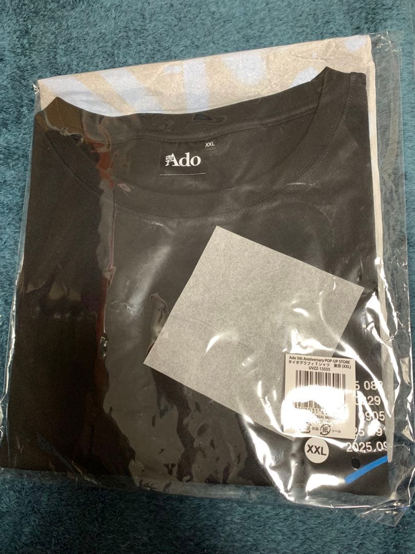 Ado ポップアップストア　タイポグラフィTシャツ　東京　XXLサイズ