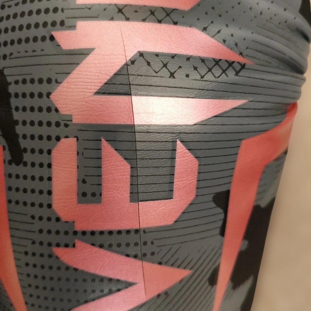 VENUM ボクシンググローブ 14oz