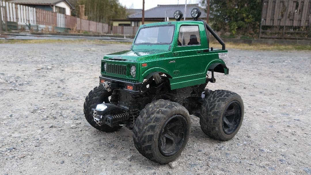 タミヤジムニーボディー製作用ページボディーのみの販売。シャシーは付きません