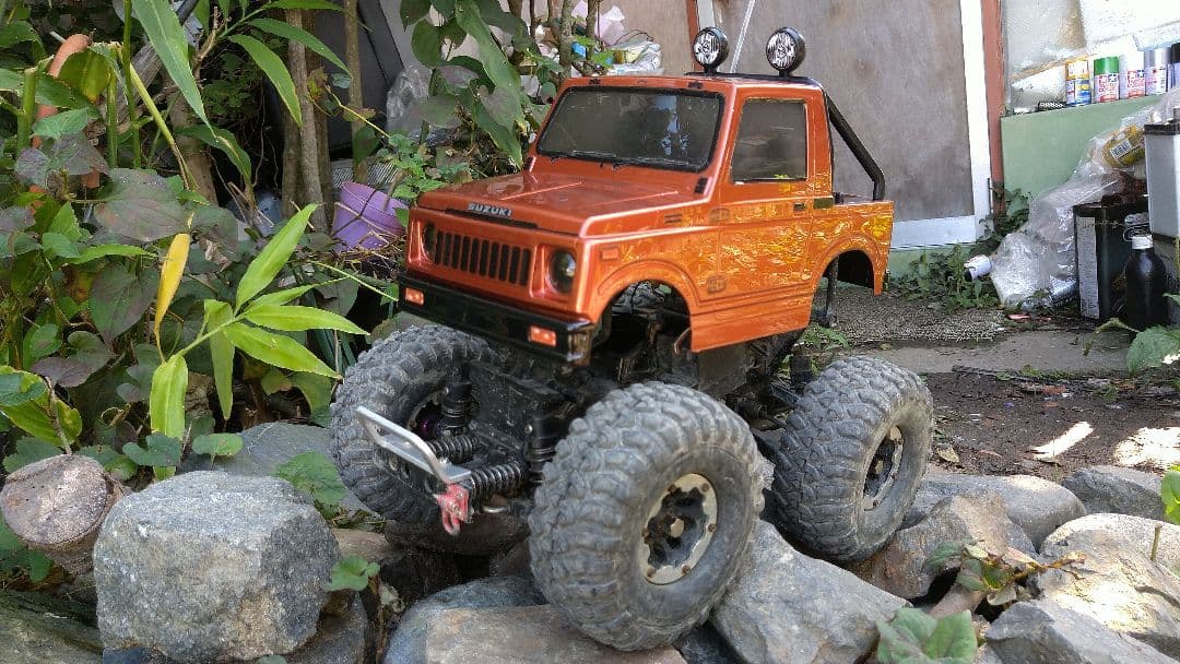 タミヤジムニーボディー製作用ページボディーのみの販売。シャシーは付きません