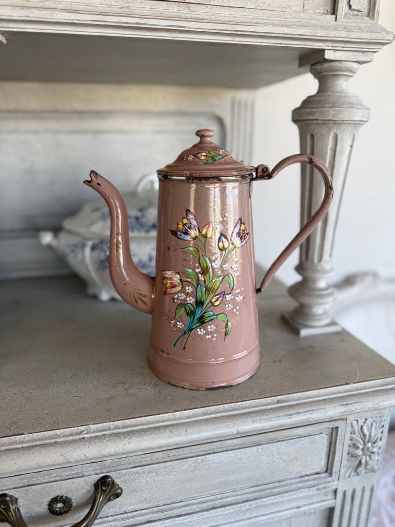 フランスアンティークエトワール社ミルクティー色チューリップ柄のホーローポット