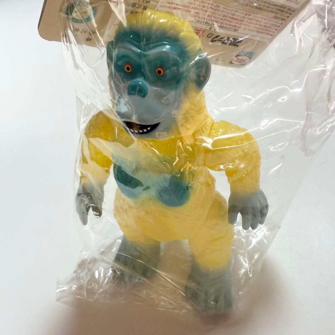 ブルマァク　ゴロー　クレイジーイエロー　1/6計画限定版　ソフビ　フィギュア