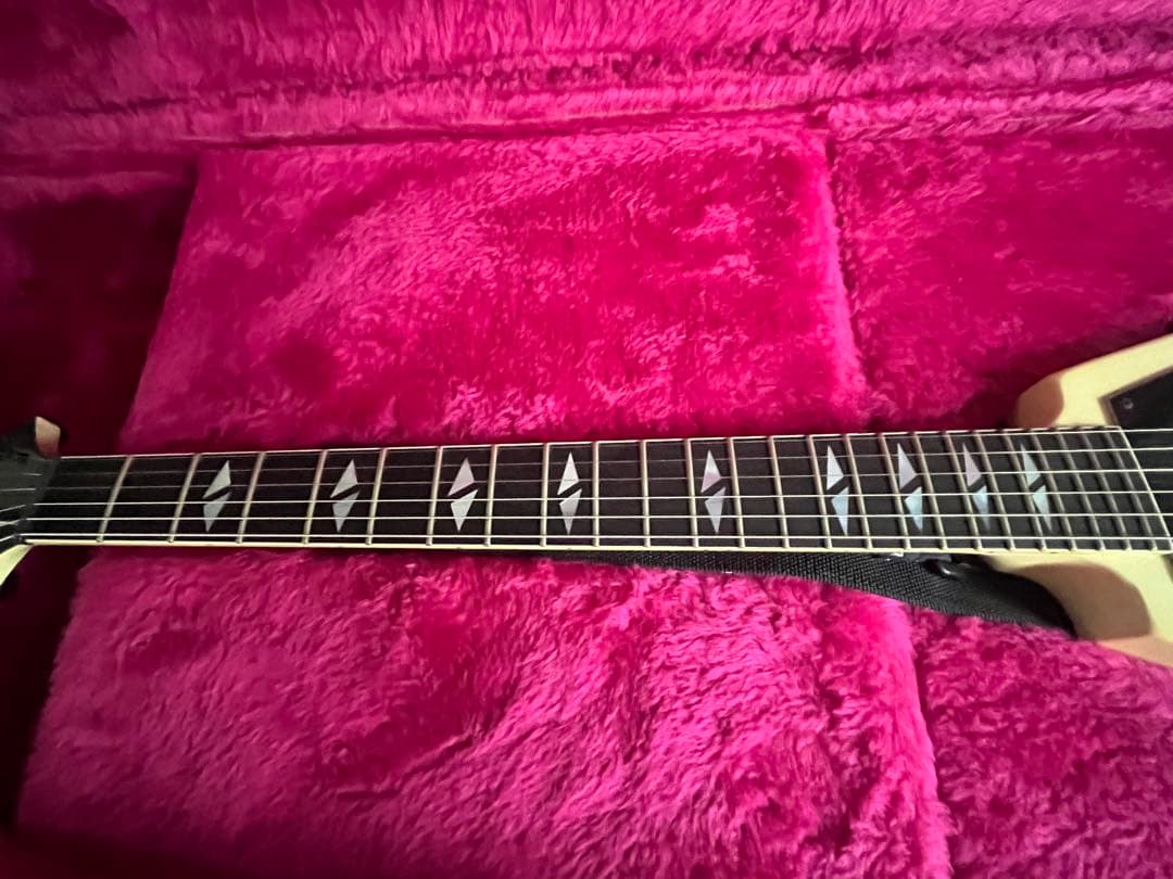 Gibson フライング V90 専用ケース付