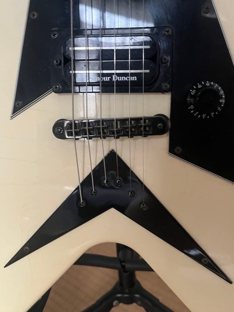 Gibson フライング V90 専用ケース付