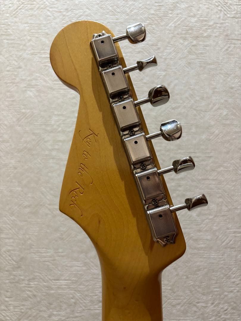 crews maniac sound ストラト 極薄ラッカー　サーキットmod