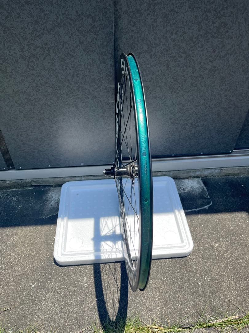 SUPER Team カーボンホイール