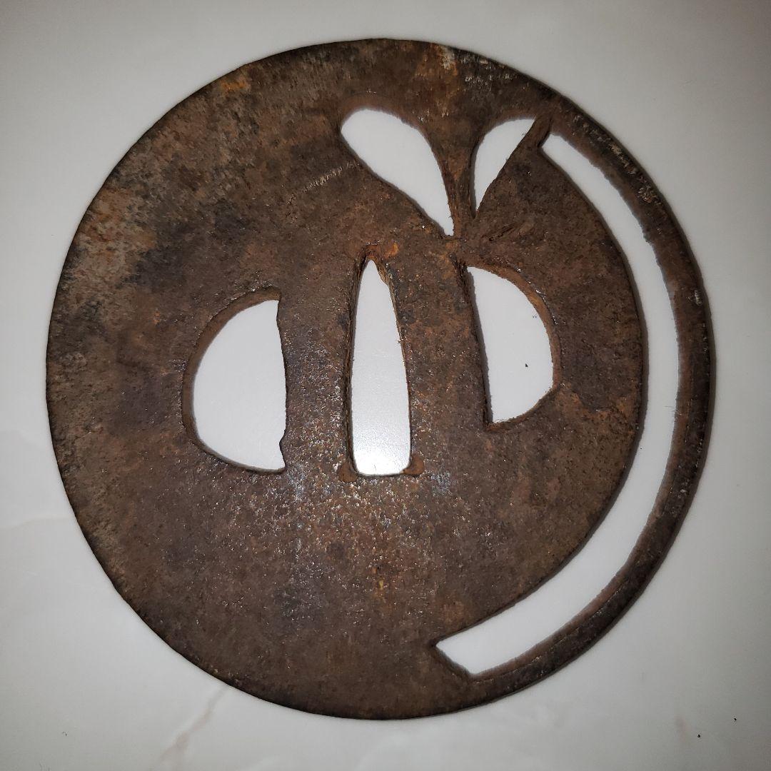 刀鍔　日本刀　武具　アンティーク　骨董品　江戸時代　美術品　鍔　刀装具